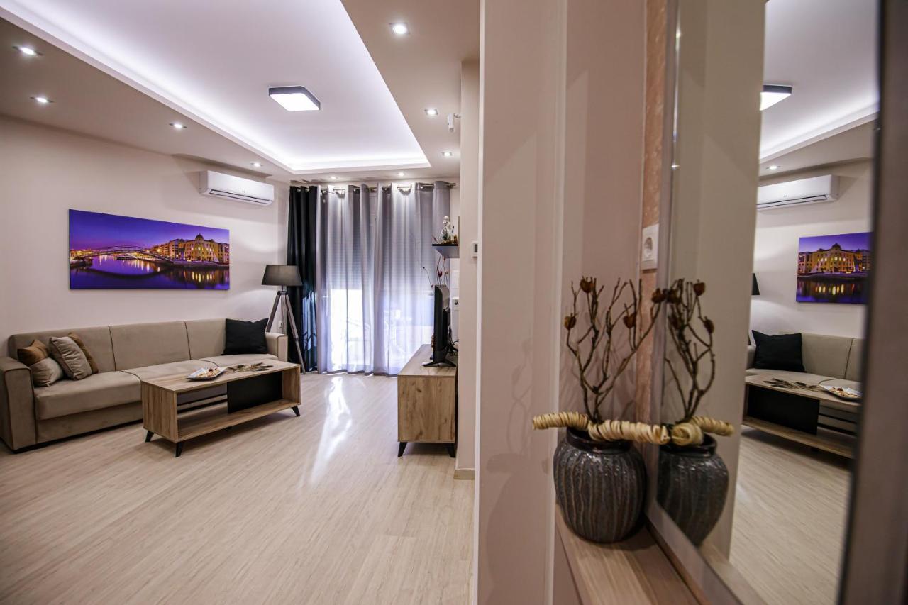 Helena's Two Appartement *