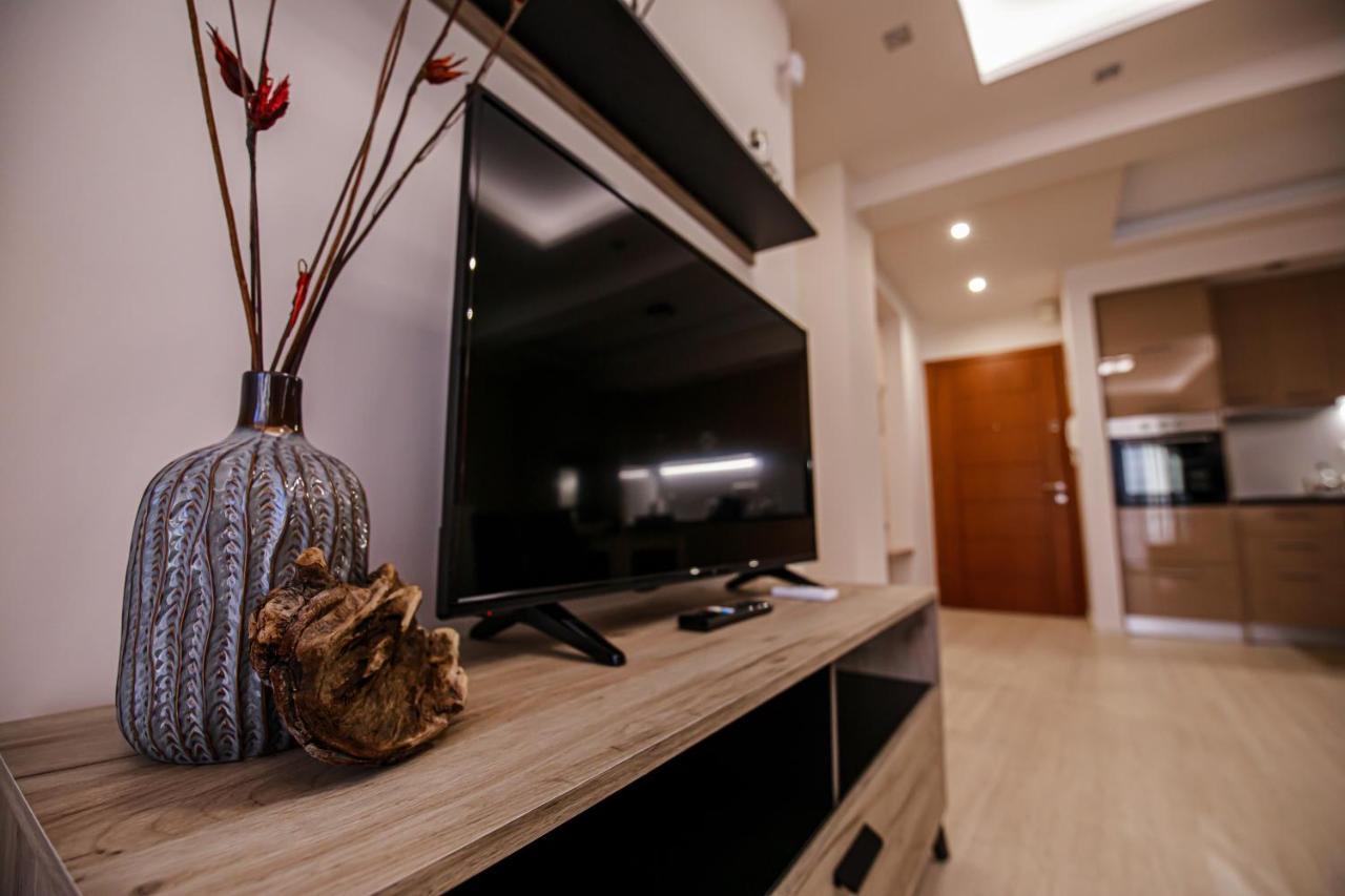 Helena's Two Apartment *